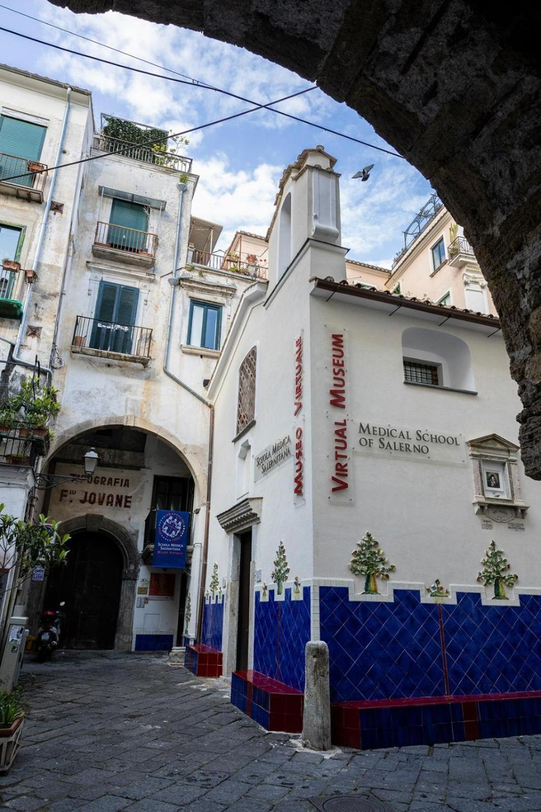 B & B Boutique Epoca Salerno Exterior foto